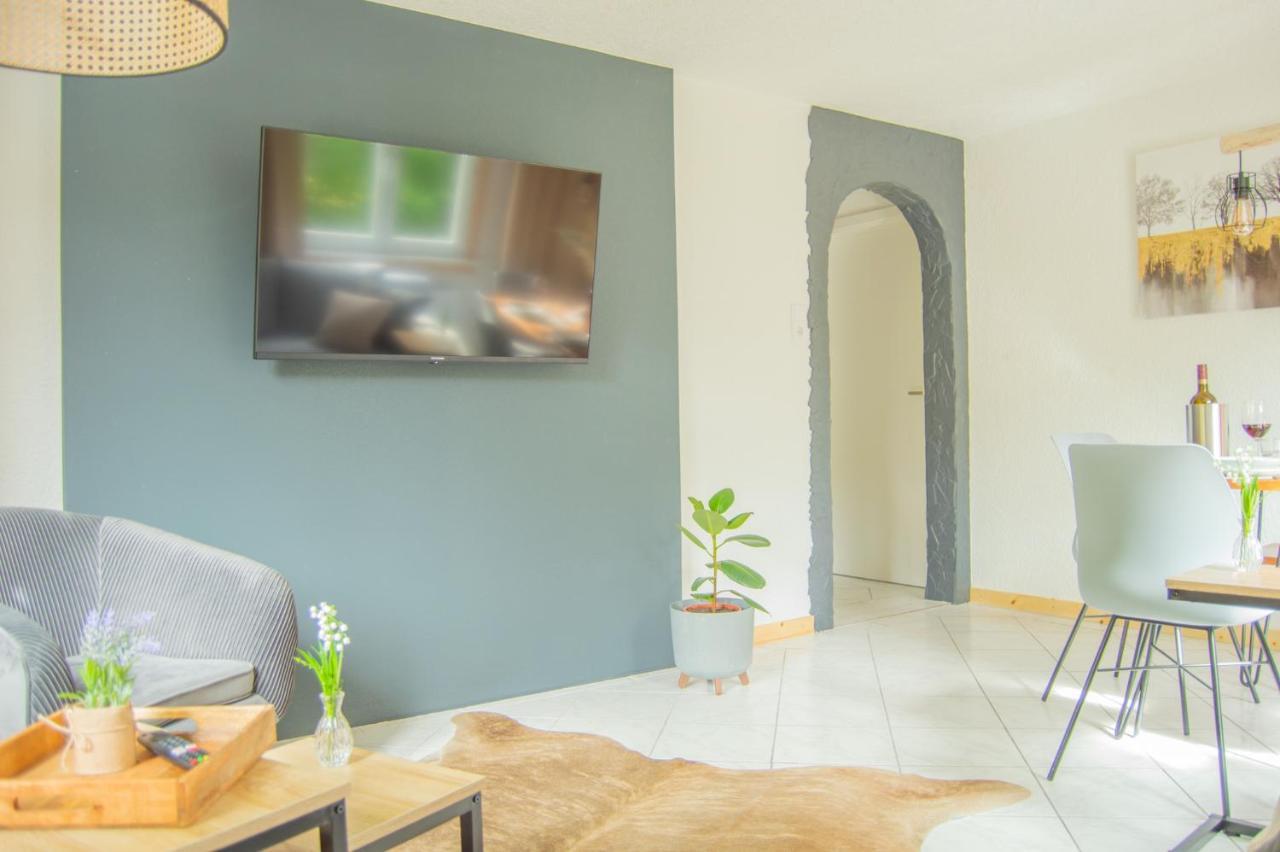 טריברג Wellnessoase Mitten In Der Wasserfallstadt Triberg מראה חיצוני תמונה